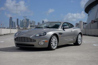 2002 Aston Martin Vanquish