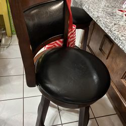 3 Bar Stools 
