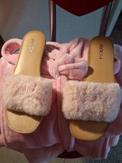 Stylish WOMEN'S Shoewear $15 Each, Buy 2 GET $5 DISCOUNT