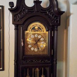 pendulum clock