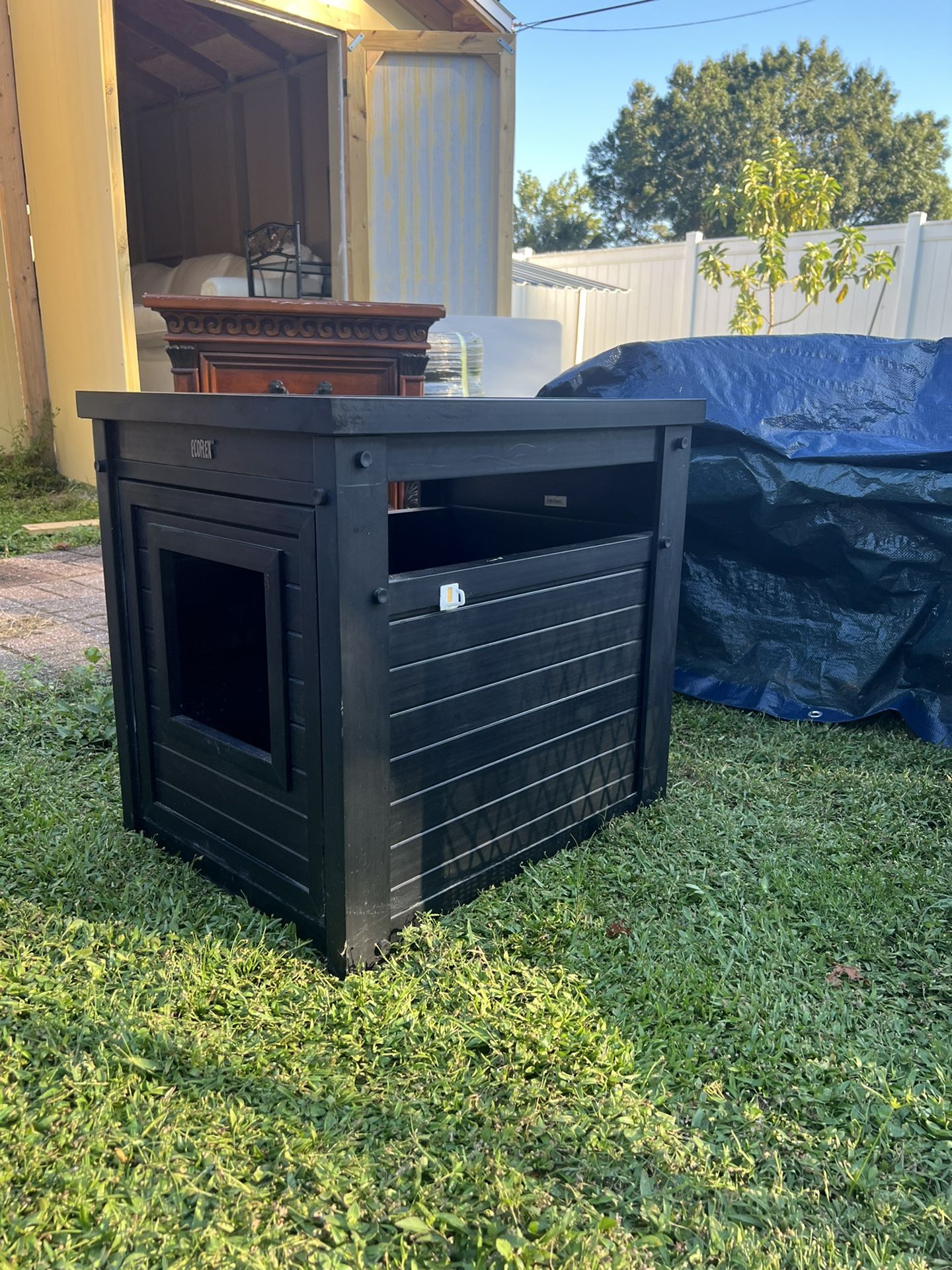 Cat Litter Box