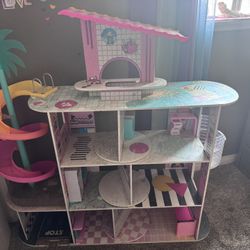 Free lol Dollhouse 