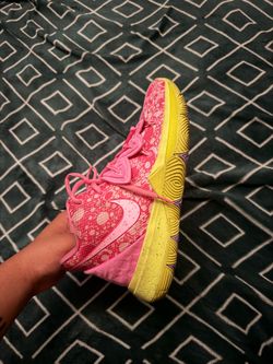 Size 9.5 kyrie SpongeBob Patrick’s 5s.