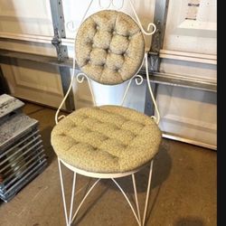 Pending Beautiful Excellent Condition Vintage Vanity Chair MCM Wrought Iron Hollywood Regency Floral Tufted