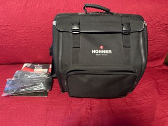 Hohner Bravo III 72 Piano Accordion