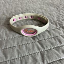 Fydo Adjustable Rubber Dog Collar for Small Dog… Perfect For 15-25 Lbs.