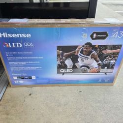 43” Hisense smart 4k Qled hdr tv 
