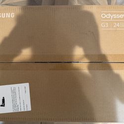 Samsung - Odyssey G30D 24" LED AMD FreeSync Premium 180Hz 1ms Gaming Monitor