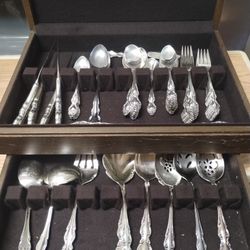 Rogers 60 Piece Silver Set & Wine Opener