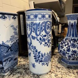 Vintage Bombay Company Blue & White Chinoiserie Style Tea Tall Canister