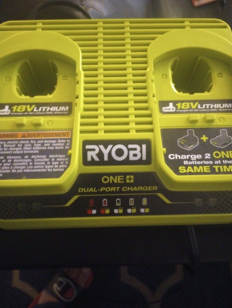 RYOBI ONE PLUS DUAL PORT CHARGER