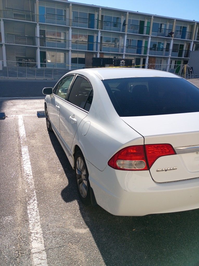 Hunda Civic 