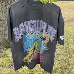 Rough play graphic t shirt