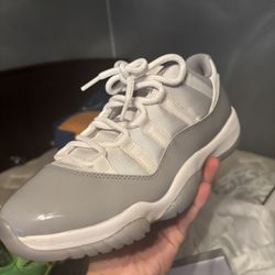 Air Jordan 11 Retro Low ‘Cement Grey’ 