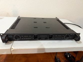 QSC 1200 Series Three Rack Power Amplifier