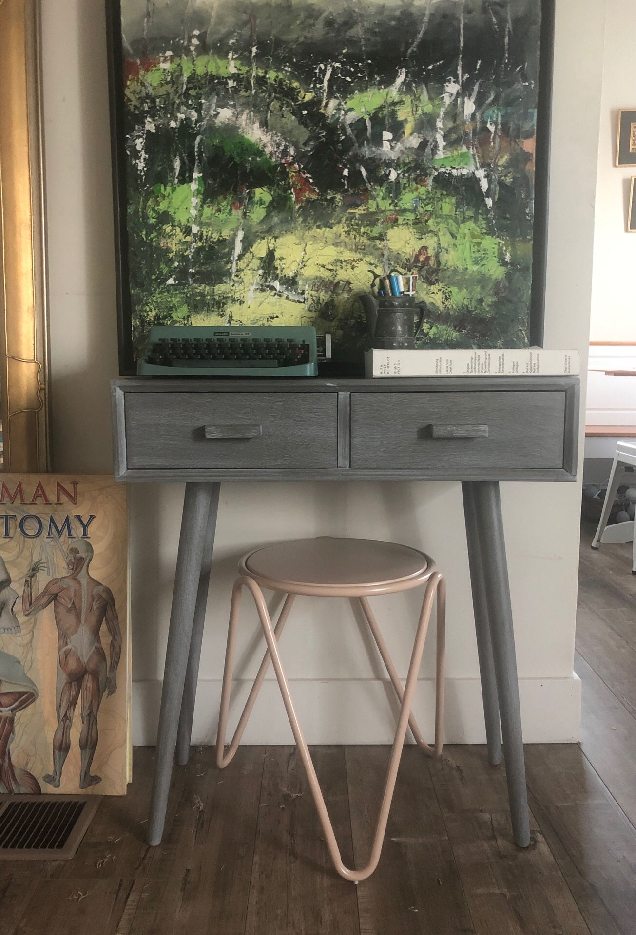 Cutest grey wood desk