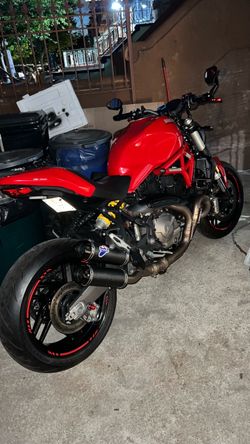Ducati Monster 2020