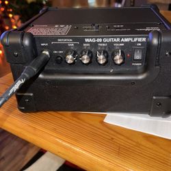 Washburn WAG -09 GUTAR AMPLIFIER 