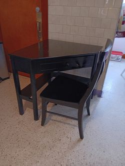 Black Wooden Desk and Chair Set