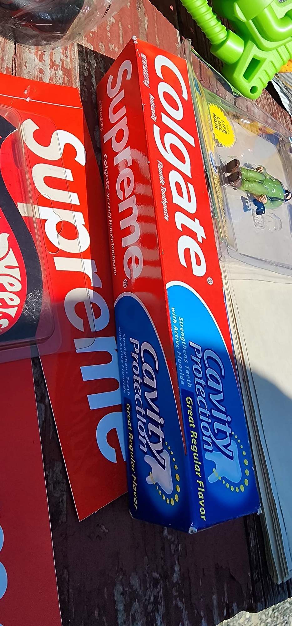 Supreme Toothpaste