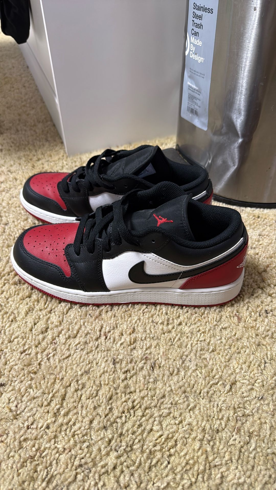 Air Jordan 1 SE black and red lows