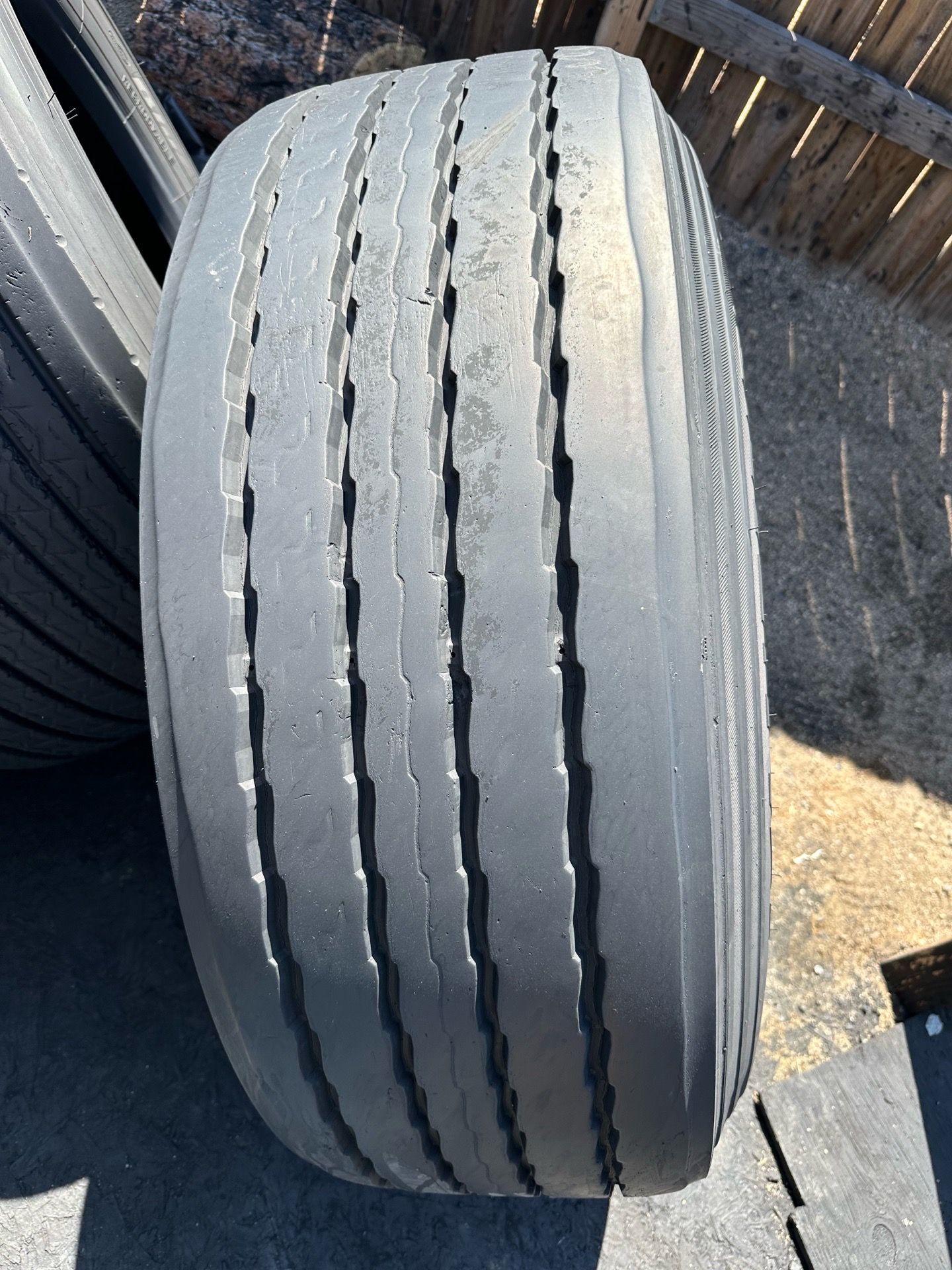 285/65/22.5 with wheel