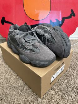 Yeezy 500 “GRANITE” 