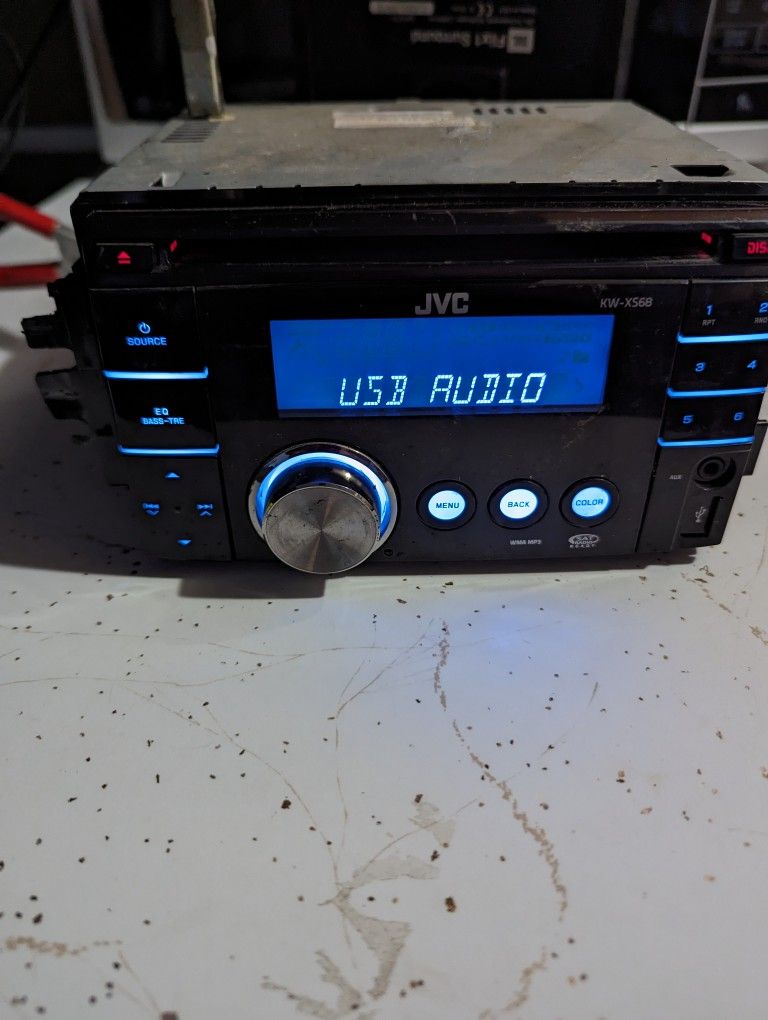 JVC KW-XS68 Double Din CD Player Radio Receiver