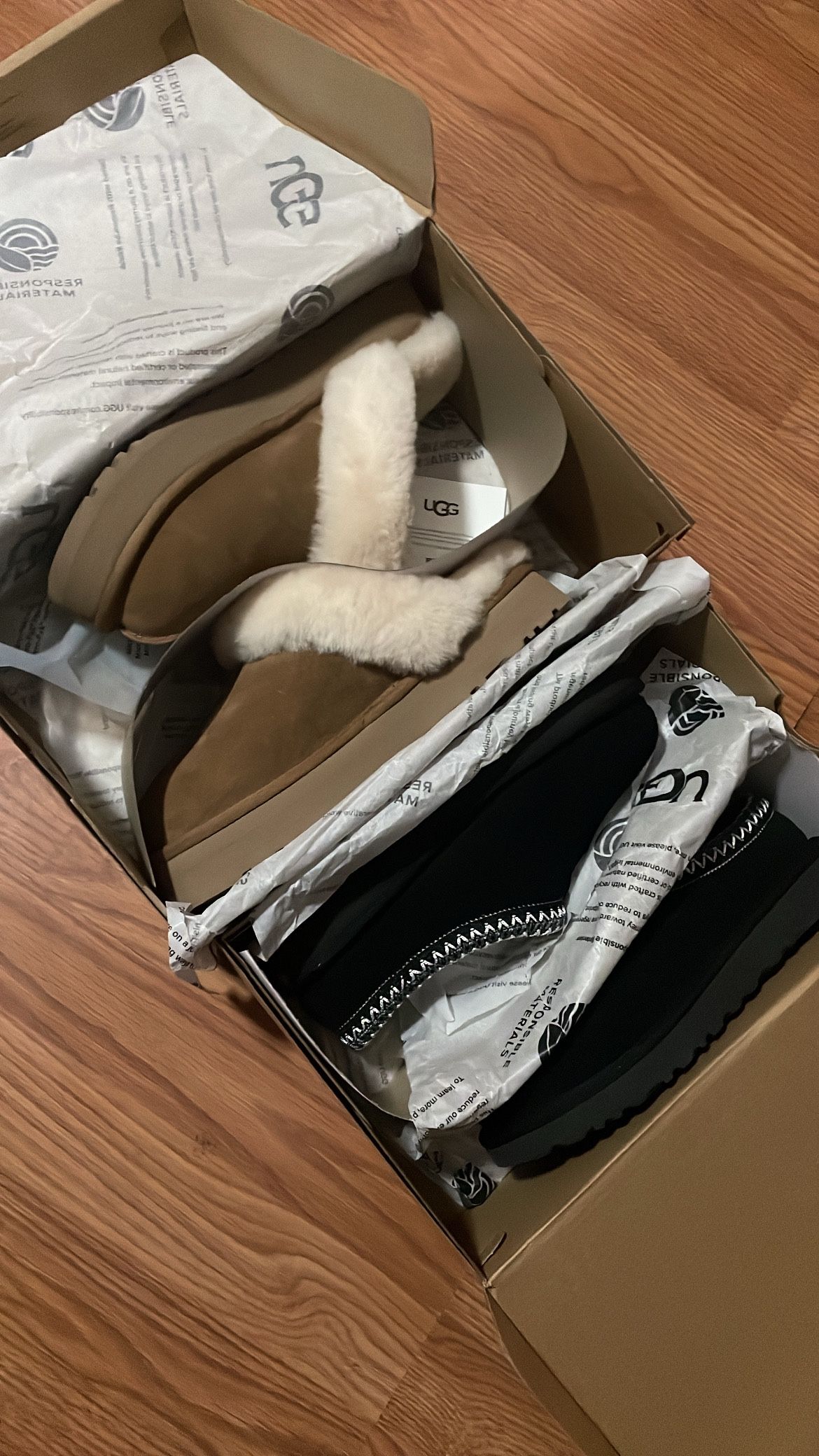 UGGS