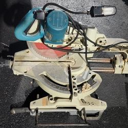 Makita  Sliding Miter Saw 