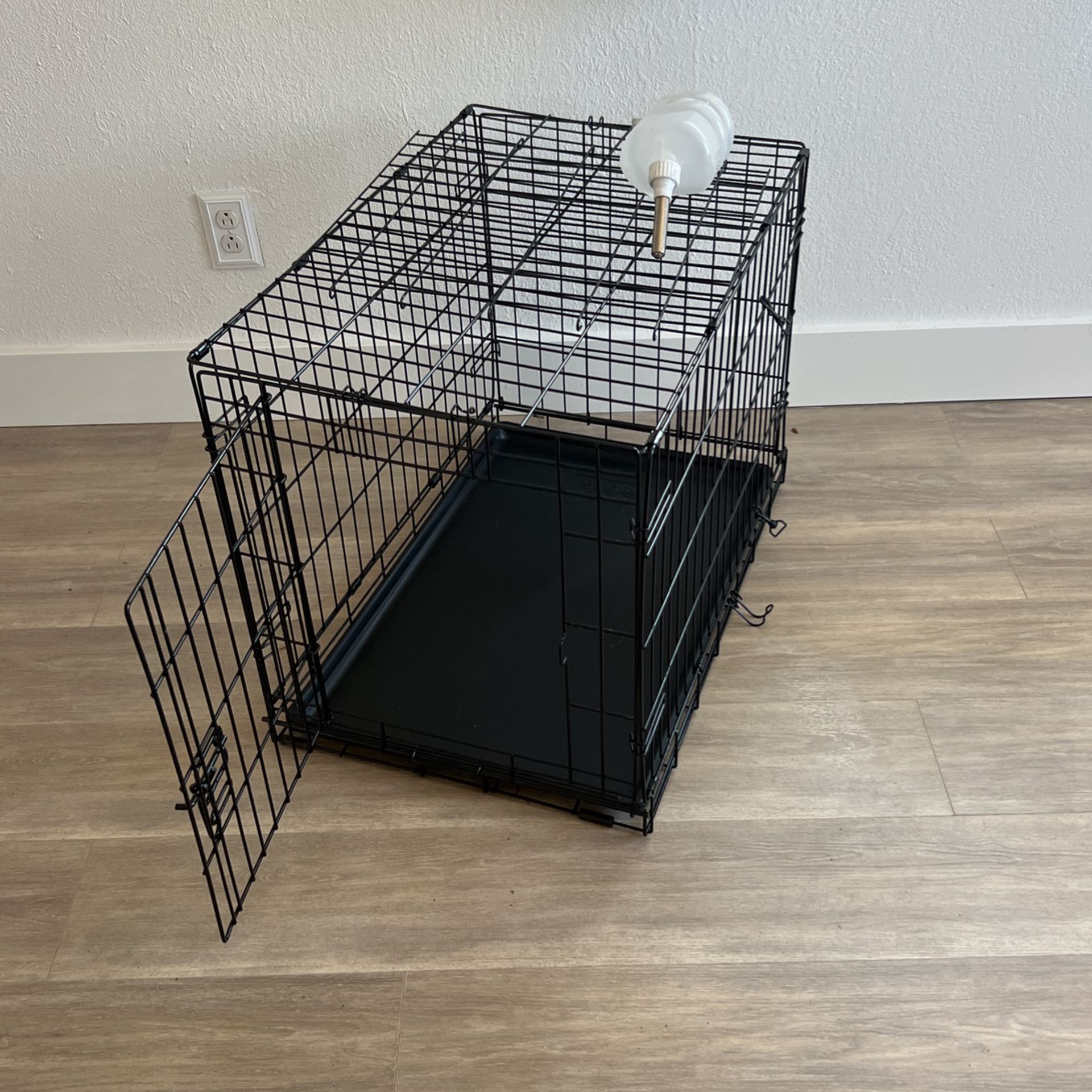 Small To Medium Dog Crate