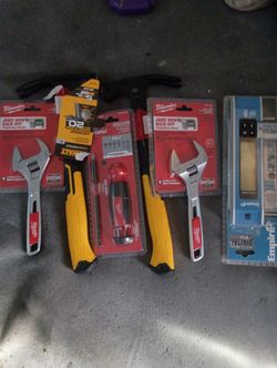 Milwaukee DeWalt Empire