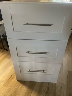 3 drawer dresser