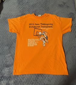 Gildan Shirt