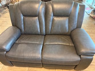 Leather 3 pc recliners
