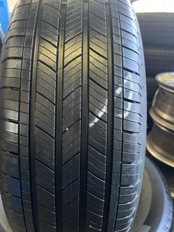 225/65/17 Like New Set Of 4 Michelin 