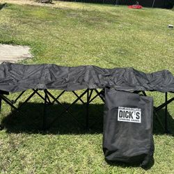 Seats 4 bench