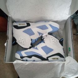 Air Jordan 6 Retro UNC Size 9, Dead stock, Brand New OBO