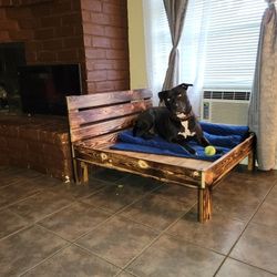 Rustic Dog Bed 