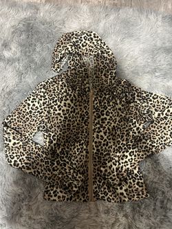 no comment leopard print zip-up!