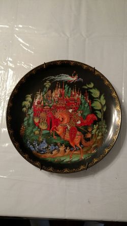 Collectible Plate