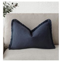 💙 Chic Navy Blue Decorative Pillow with Fringe – Modern & Cozy