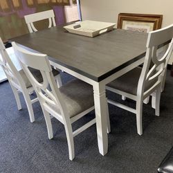 Farmhouse Style 6- Piece Dining Set pick up can deliver white and gray OR all gray Seats 6 - Table, 4 chairs and bench