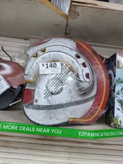 Starwars collectors helmet