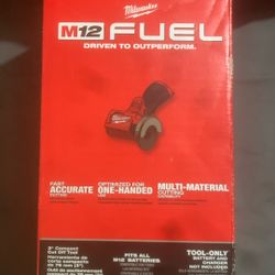 Milwaukee M12 Fuel- 3 Inch Cutoff Tool