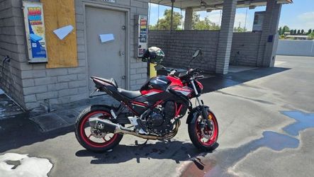 2024 Kawasaki Z650 ABS - Fully Built ($4.5k Mods), Arrow Exhaust, 6.8k Mi