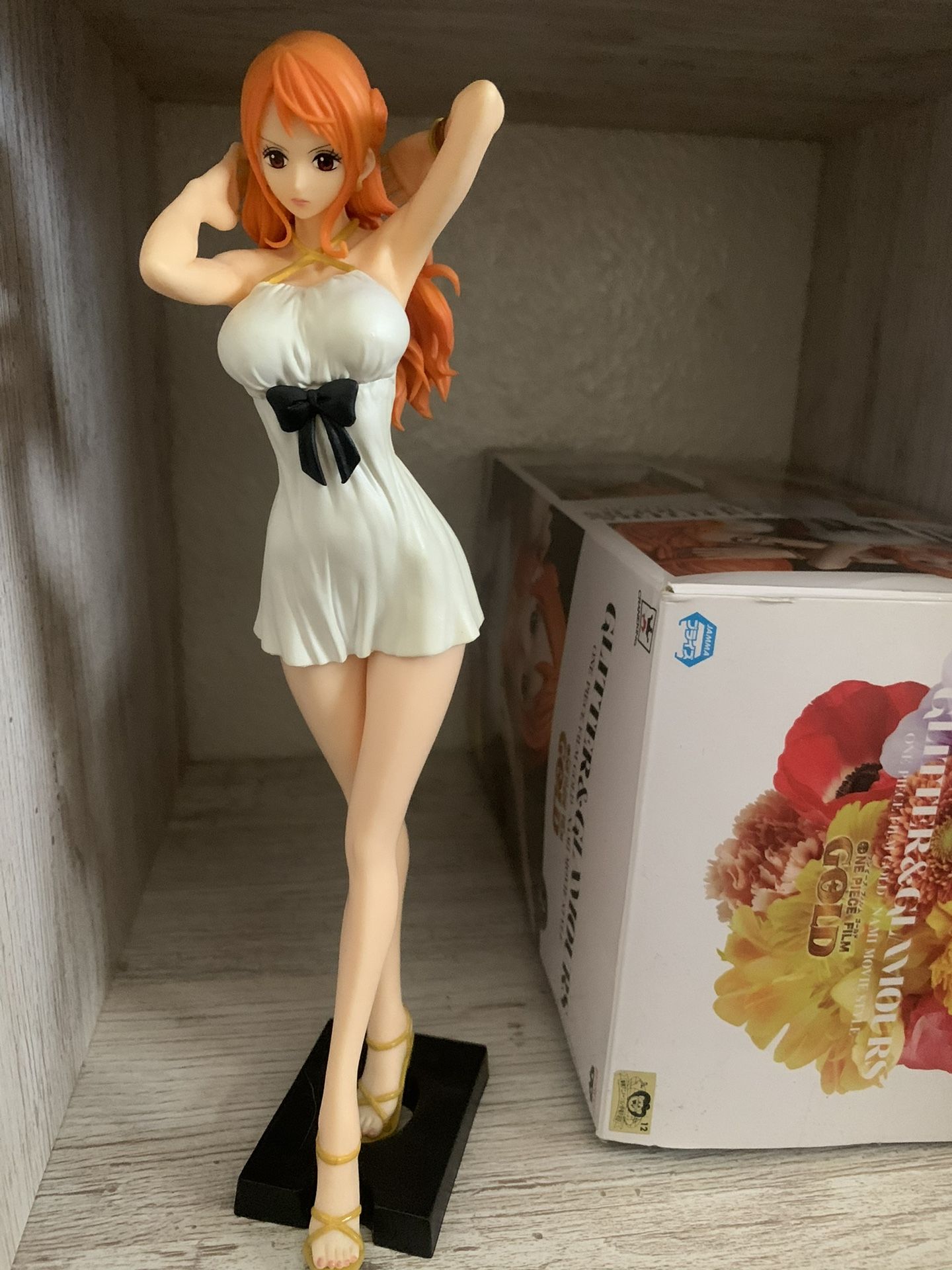 One Piece Nami Figure 