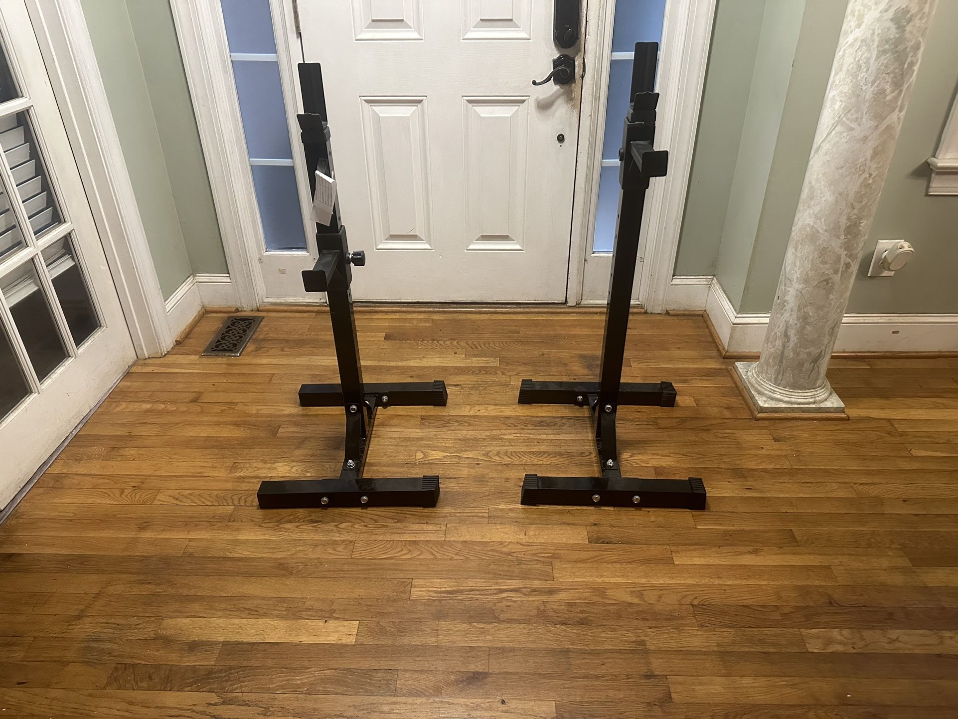 Weight Rack (Screw Missing)