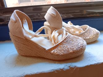 Natural Espadrilles SIZE Eu39 or US 8.5