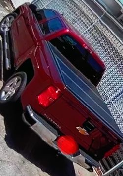 silverado trifold bed cover